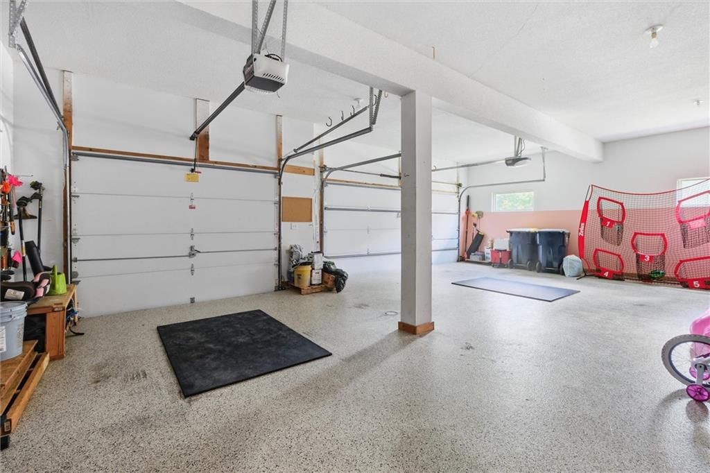 9528 Pearl Avenue — photo 36