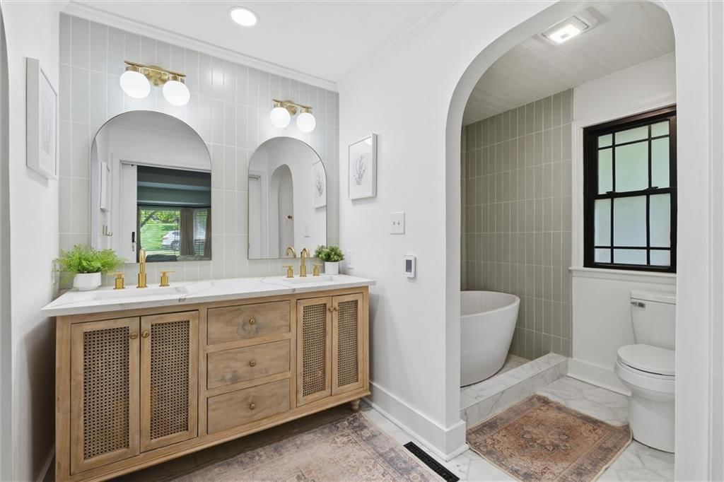 8329 Rosehill Road — photo 3