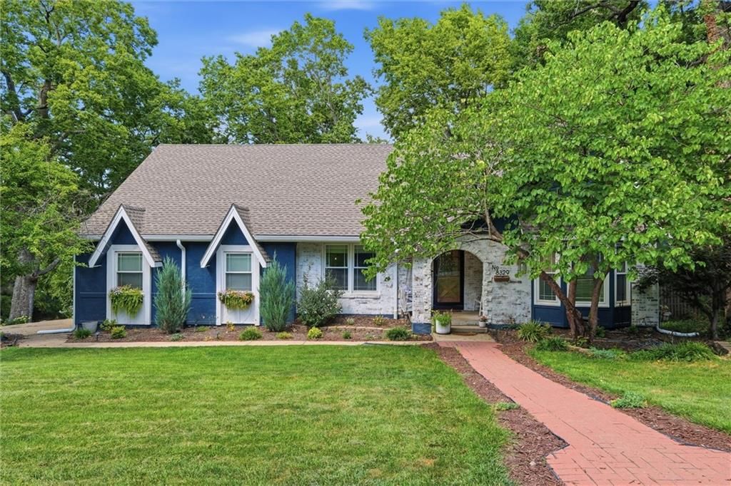 8329 Rosehill Road — photo 4