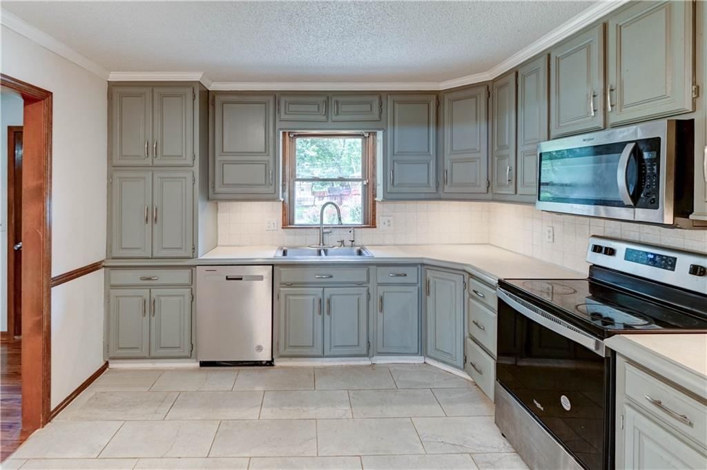 2400 NW 86th Terrace — photo 37