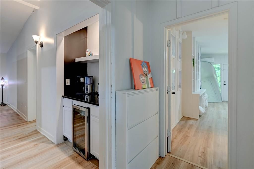 9800 Parkwood Avenue — photo 17