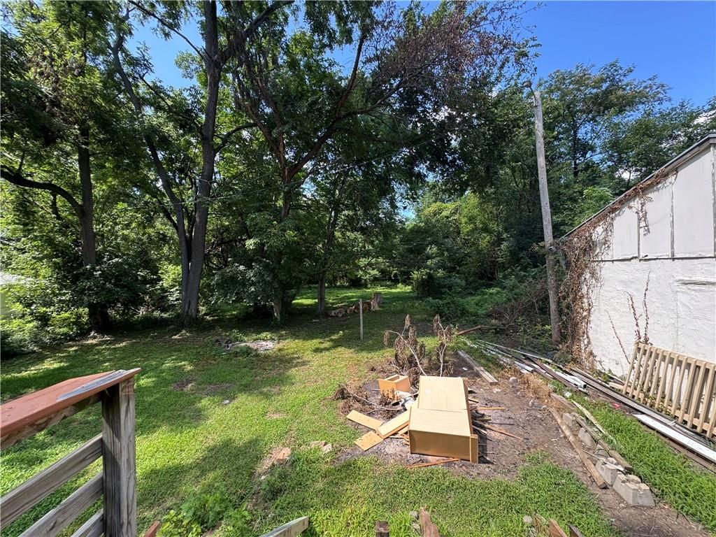 1812 E 135th Street — photo 12
