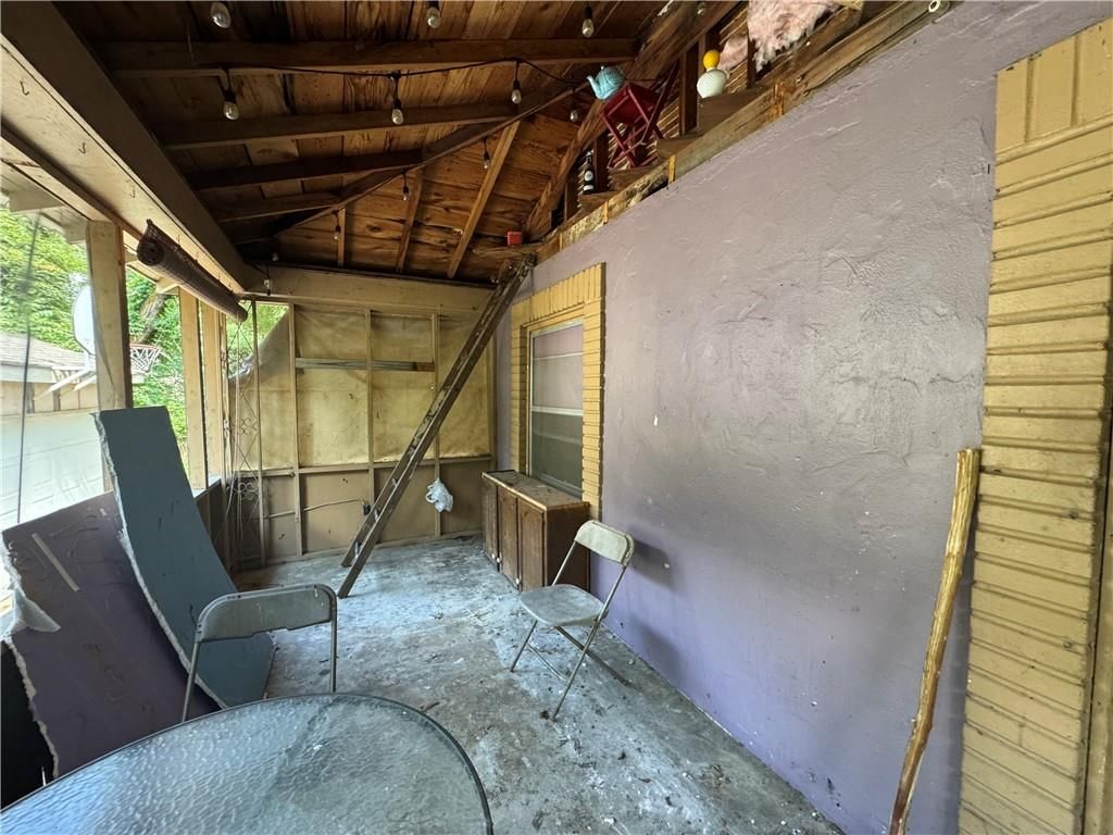 1812 E 135th Street — photo 18