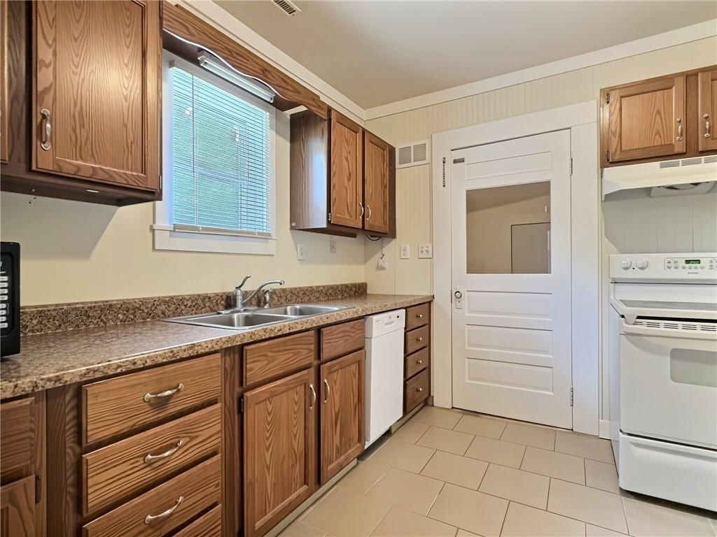 125 Walnut Street — photo 6