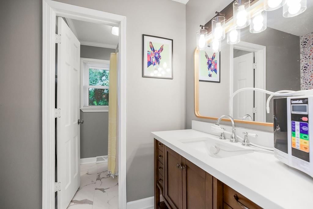 7324 N Euclid Avenue — photo 13