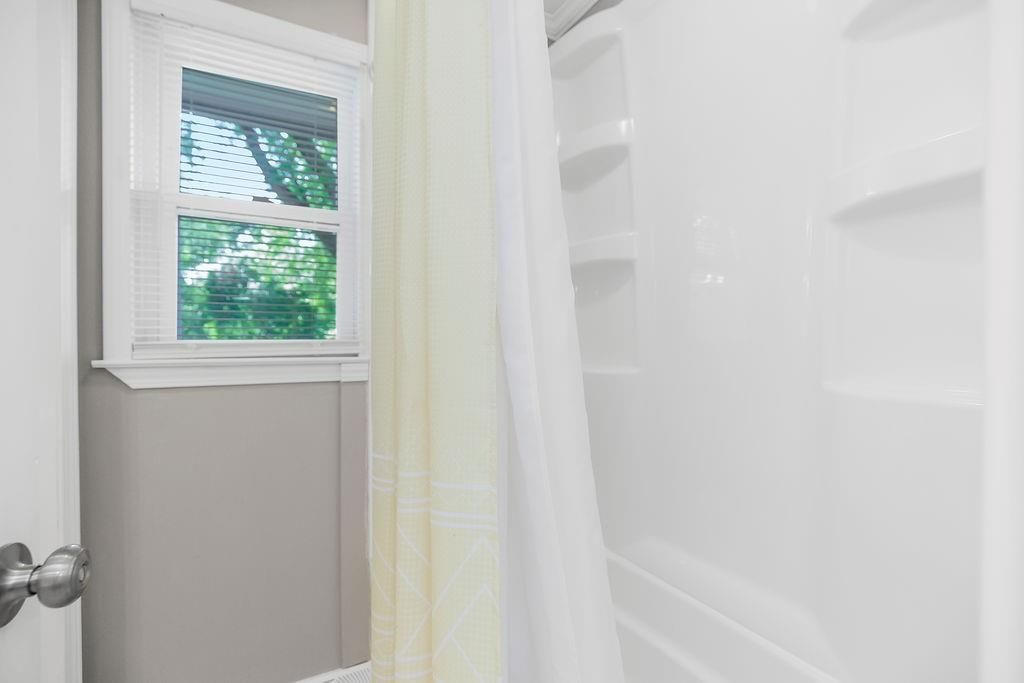 7324 N Euclid Avenue — photo 14