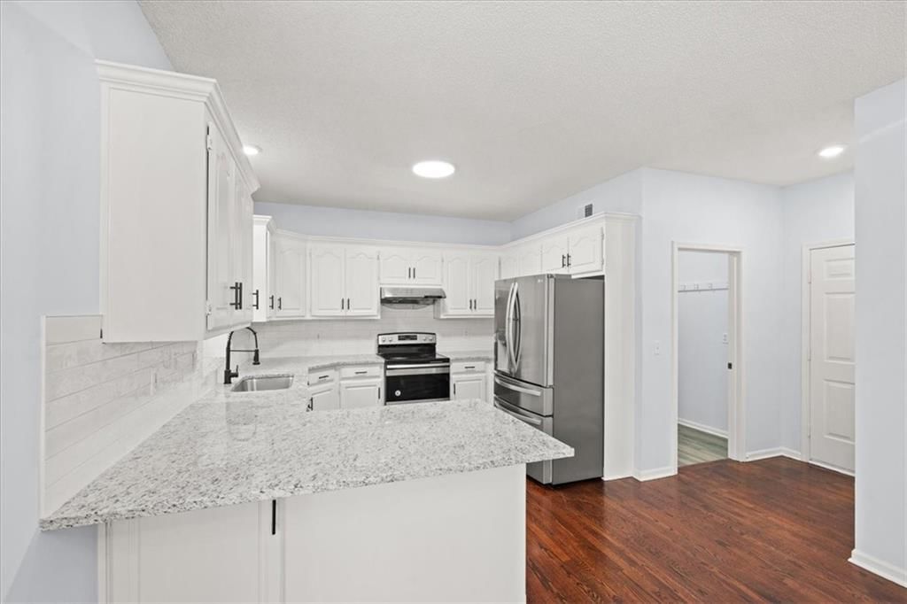 4122 Kerrington Drive — photo 11