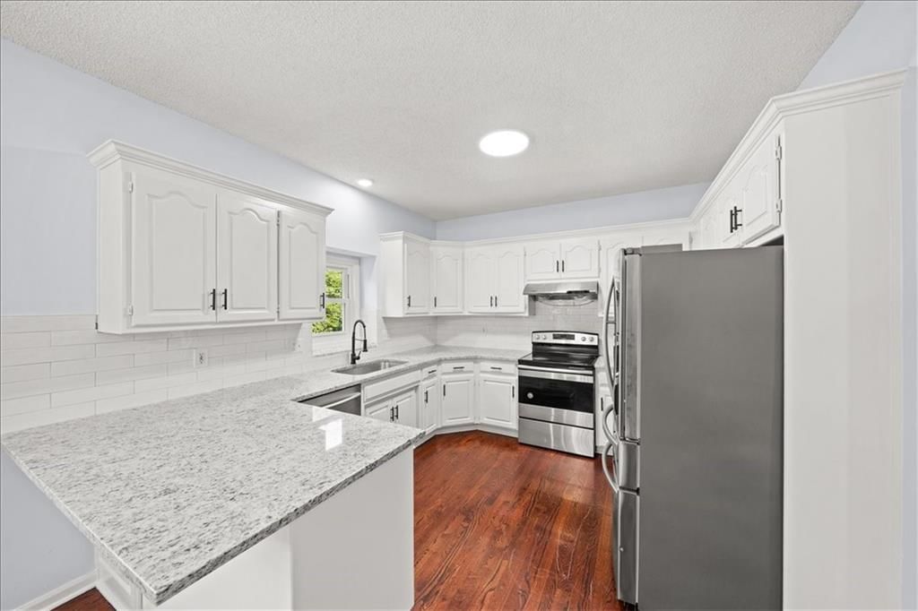 4122 Kerrington Drive — photo 13