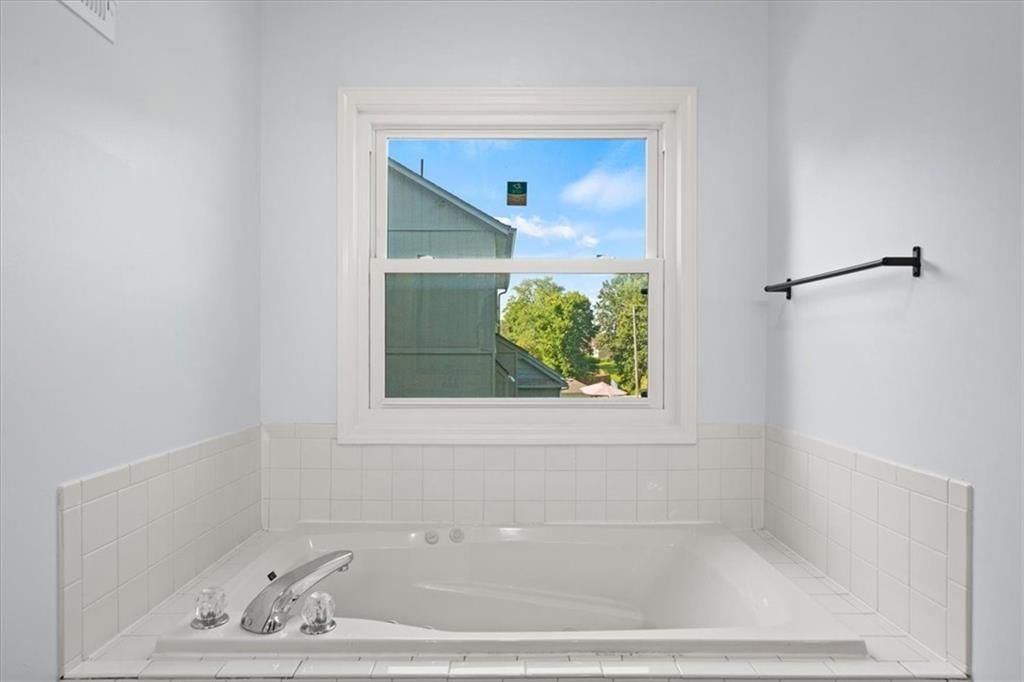 4122 Kerrington Drive — photo 19