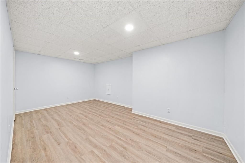 4122 Kerrington Drive — photo 28