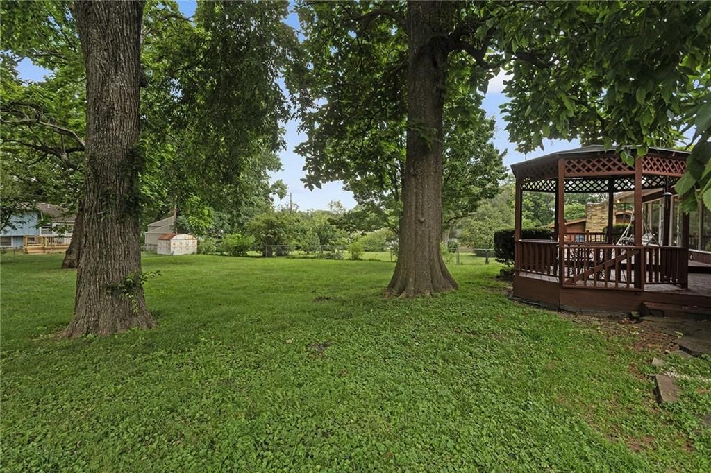 7932 Shawnee Drive — photo 39
