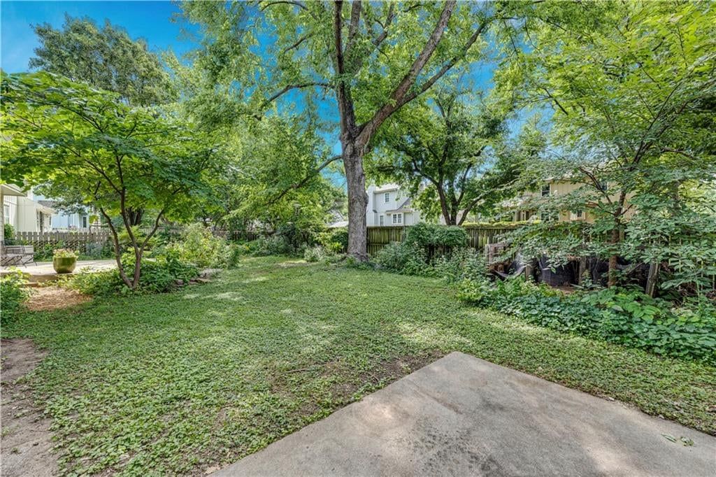 15331 W 84th Terrace — photo 17