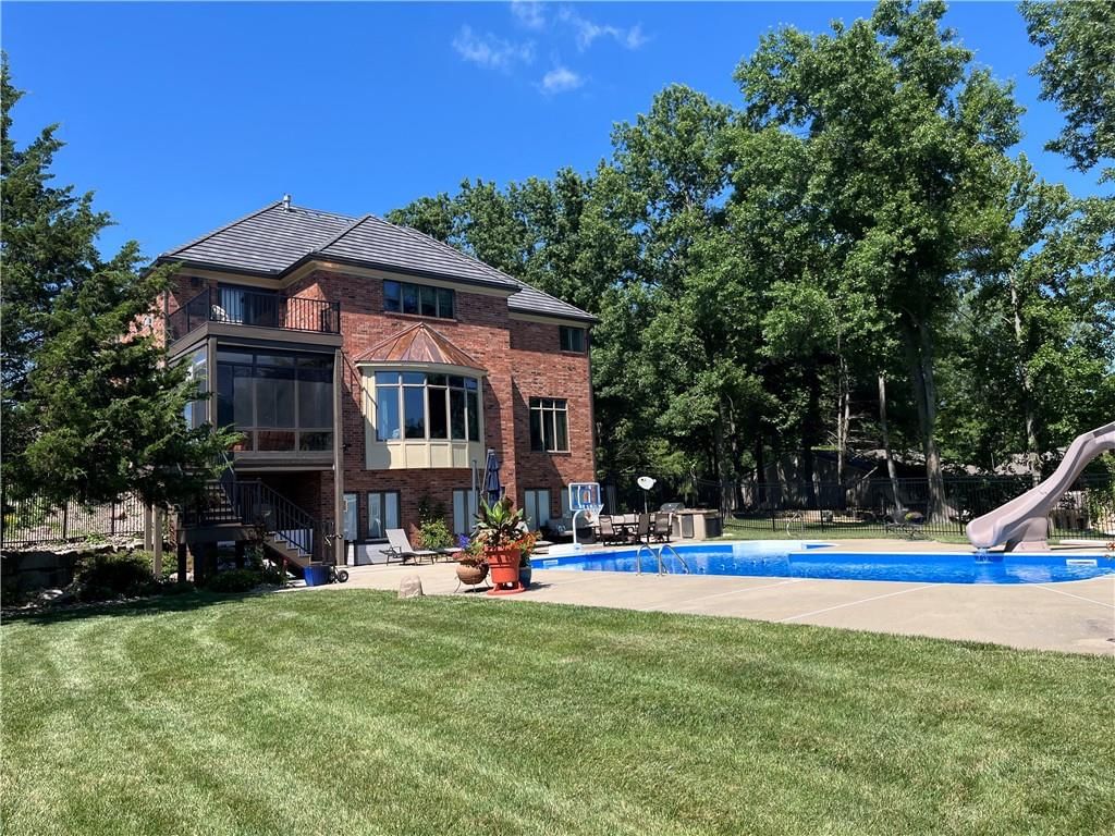 4402 NW Bittersweet Lane — photo 3