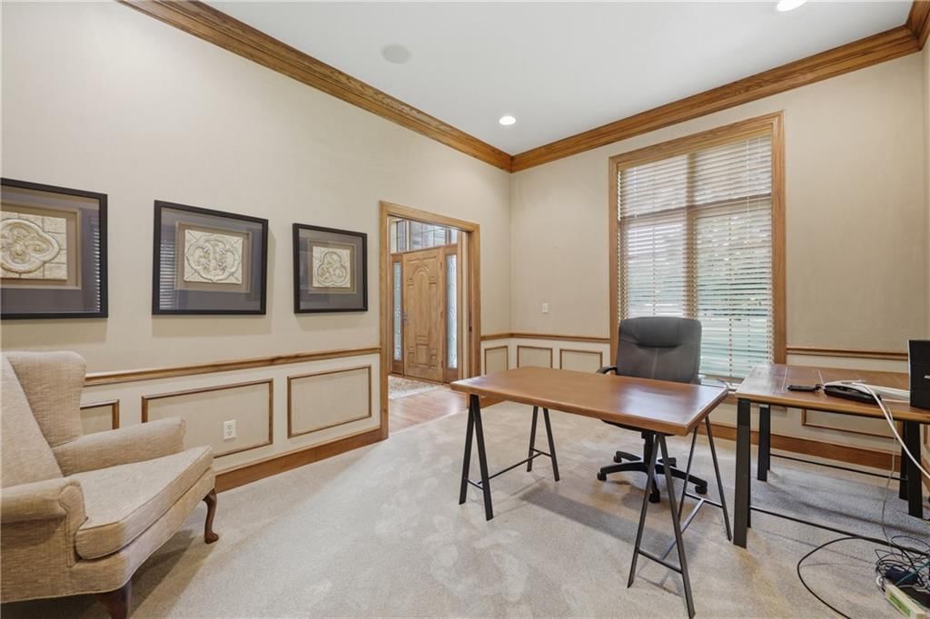 4402 NW Bittersweet Lane — photo 8