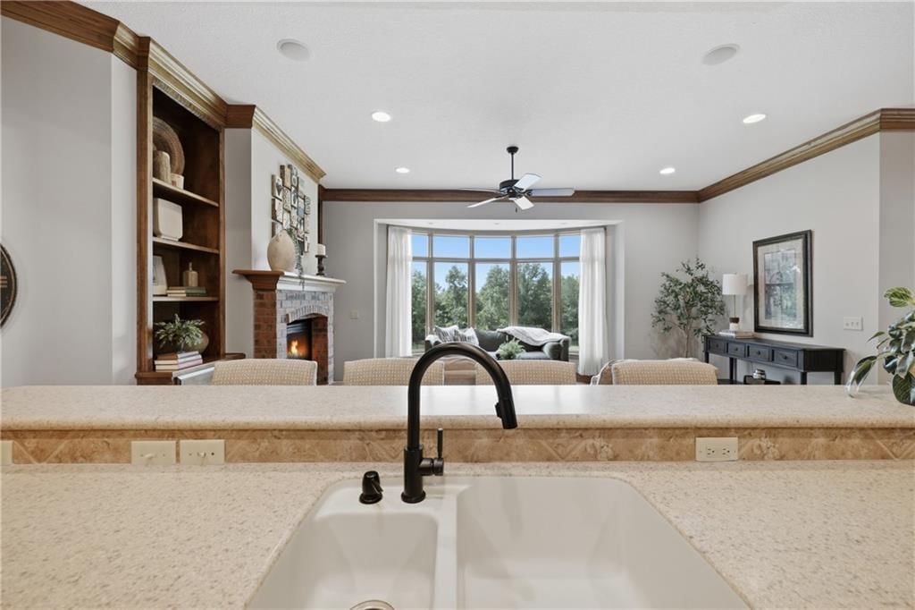 4402 NW Bittersweet Lane — photo 16