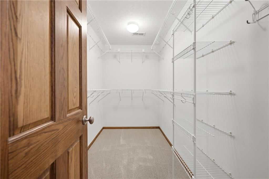 4402 NW Bittersweet Lane — photo 34