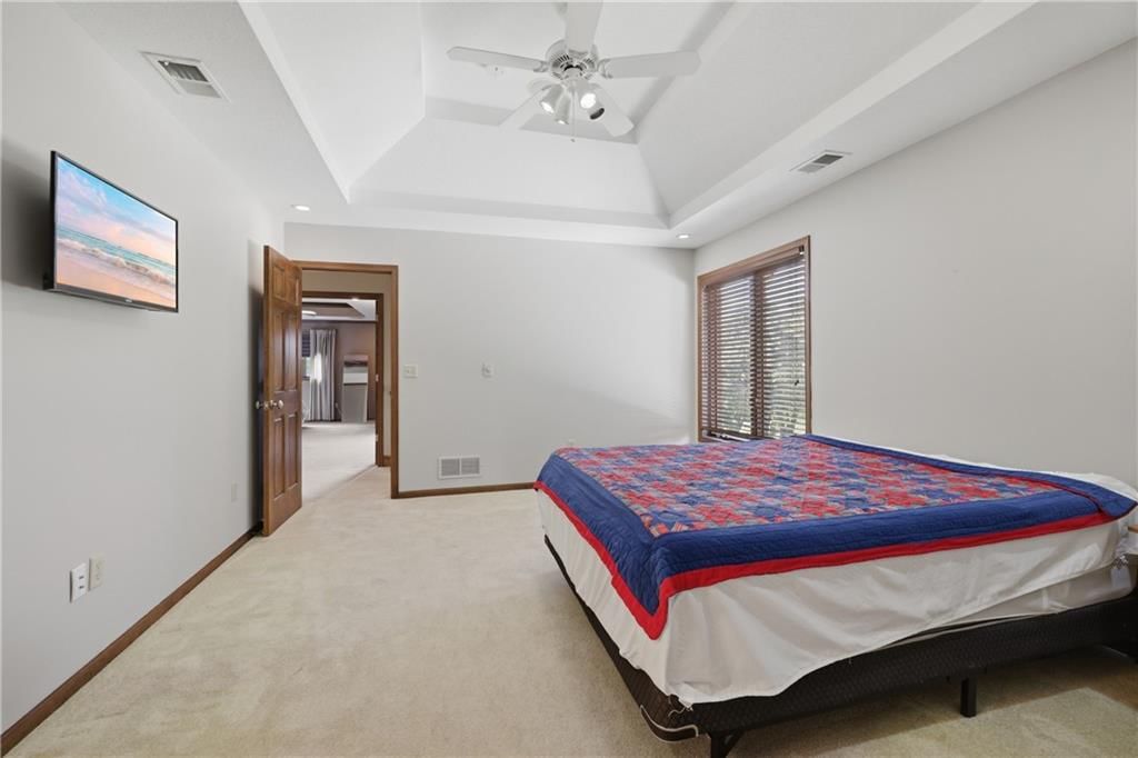 4402 NW Bittersweet Lane — photo 41