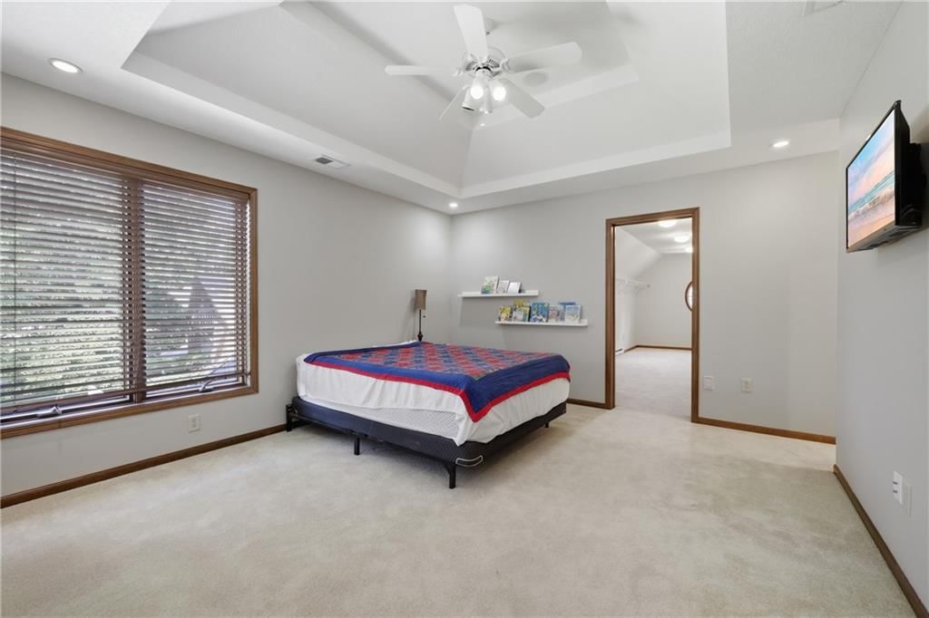 4402 NW Bittersweet Lane — photo 42
