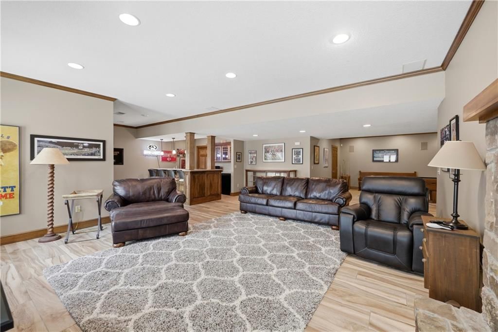4402 NW Bittersweet Lane — photo 49