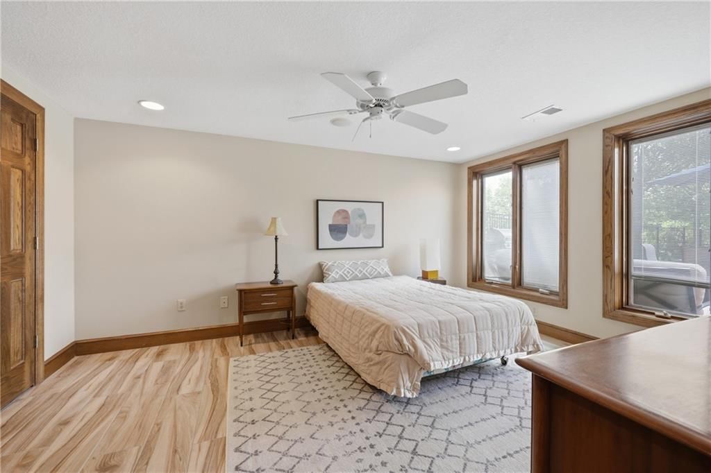 4402 NW Bittersweet Lane — photo 53