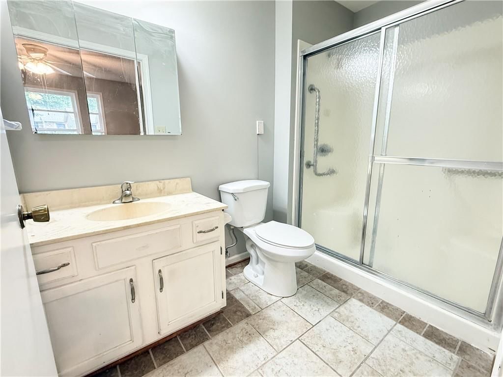 1303 W Stone Boulevard — photo 14