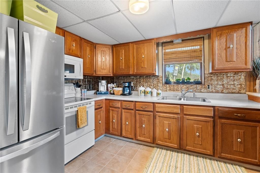 372 Lake Viking Terrace — photo 4