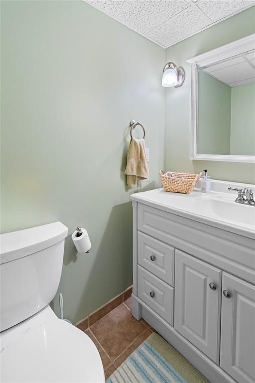 372 Lake Viking Terrace — photo 16