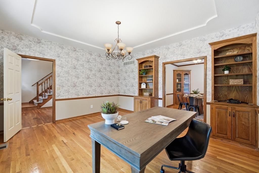 820 NE Adams Drive — photo 16