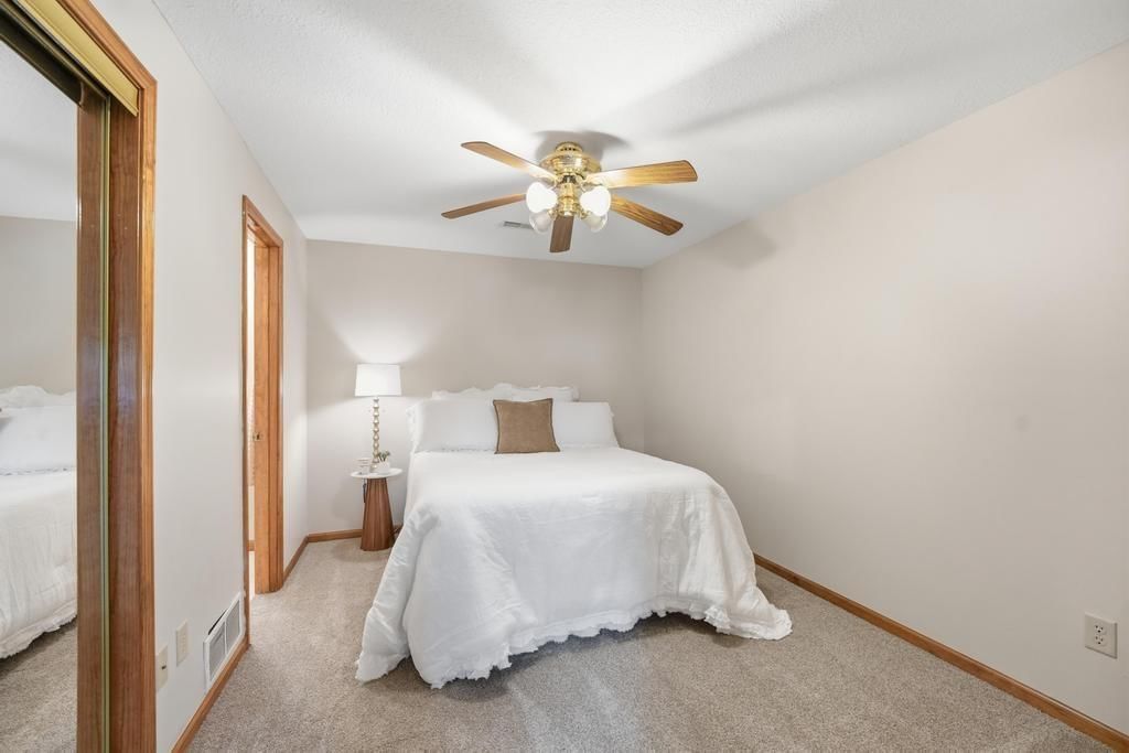 820 NE Adams Drive — photo 18