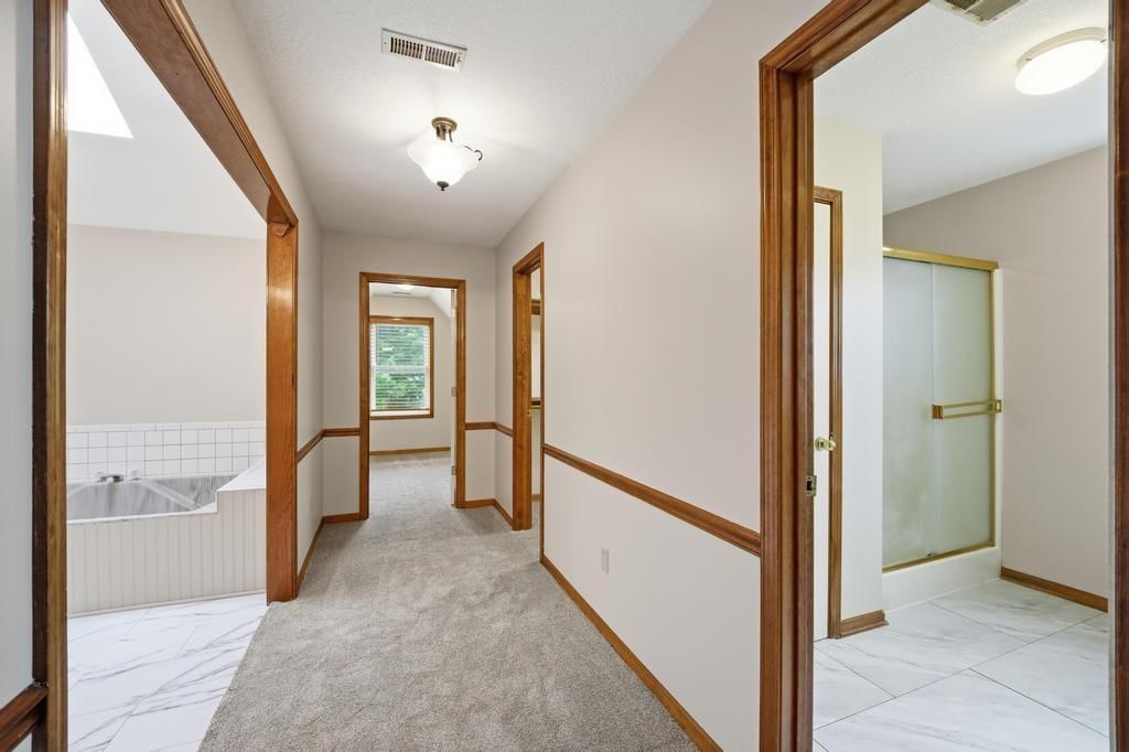 820 NE Adams Drive — photo 25