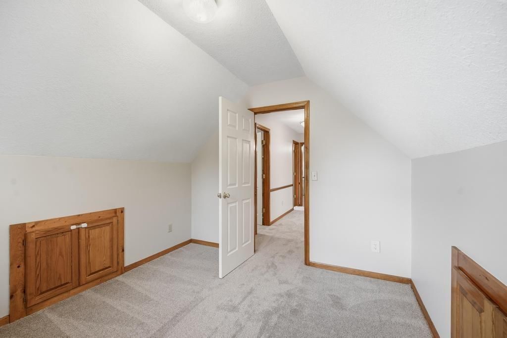 820 NE Adams Drive — photo 32
