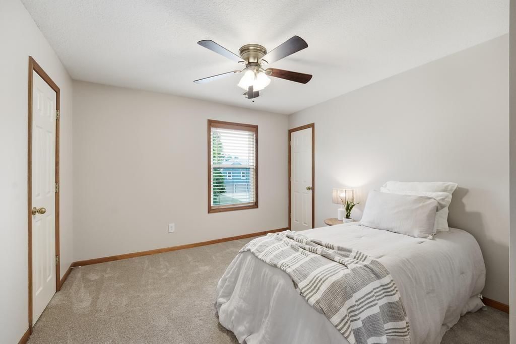 820 NE Adams Drive — photo 35