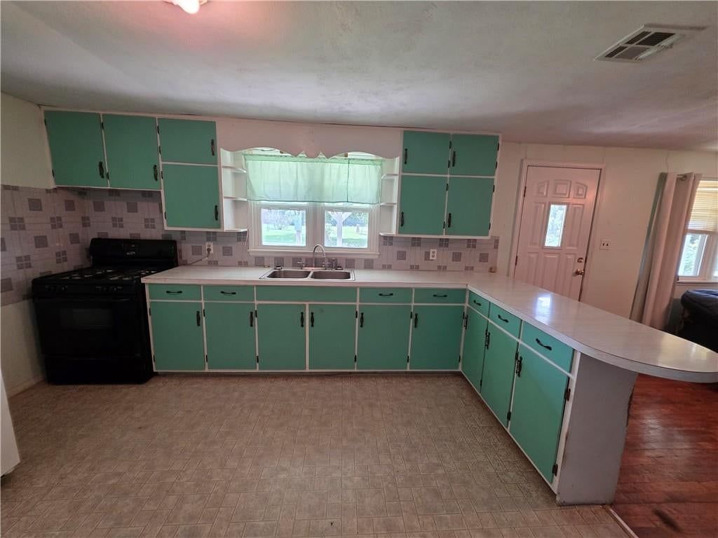 307 W Carman Road — photo 9