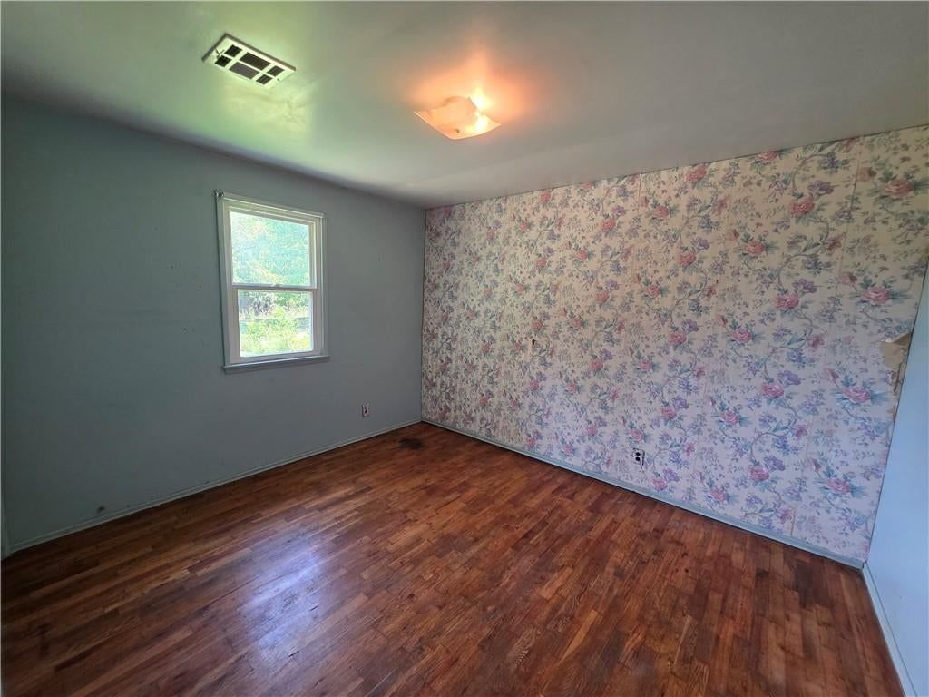 307 W Carman Road — photo 17
