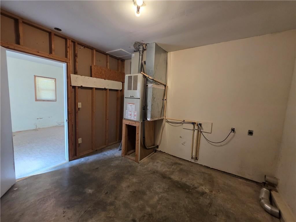 307 W Carman Road — photo 26