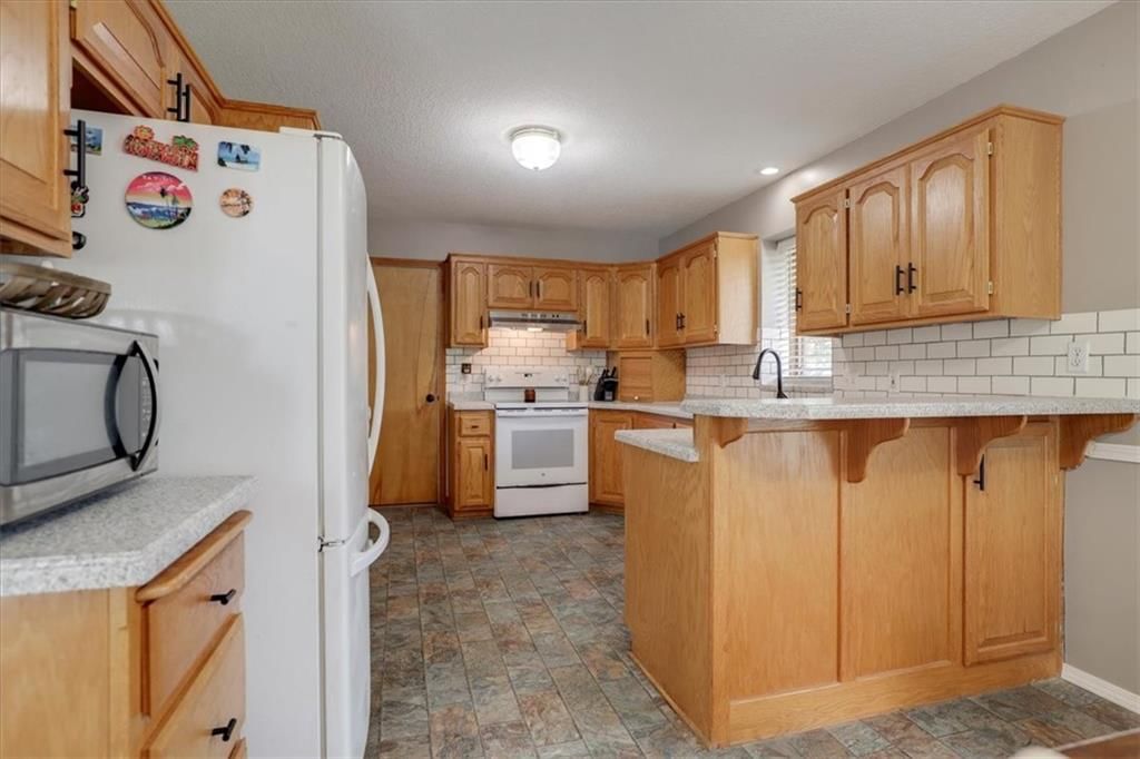 605 Birch Street — photo 11