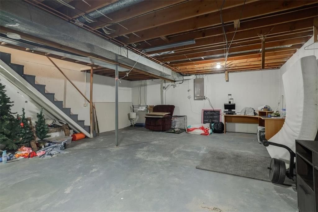 605 Birch Street — photo 24