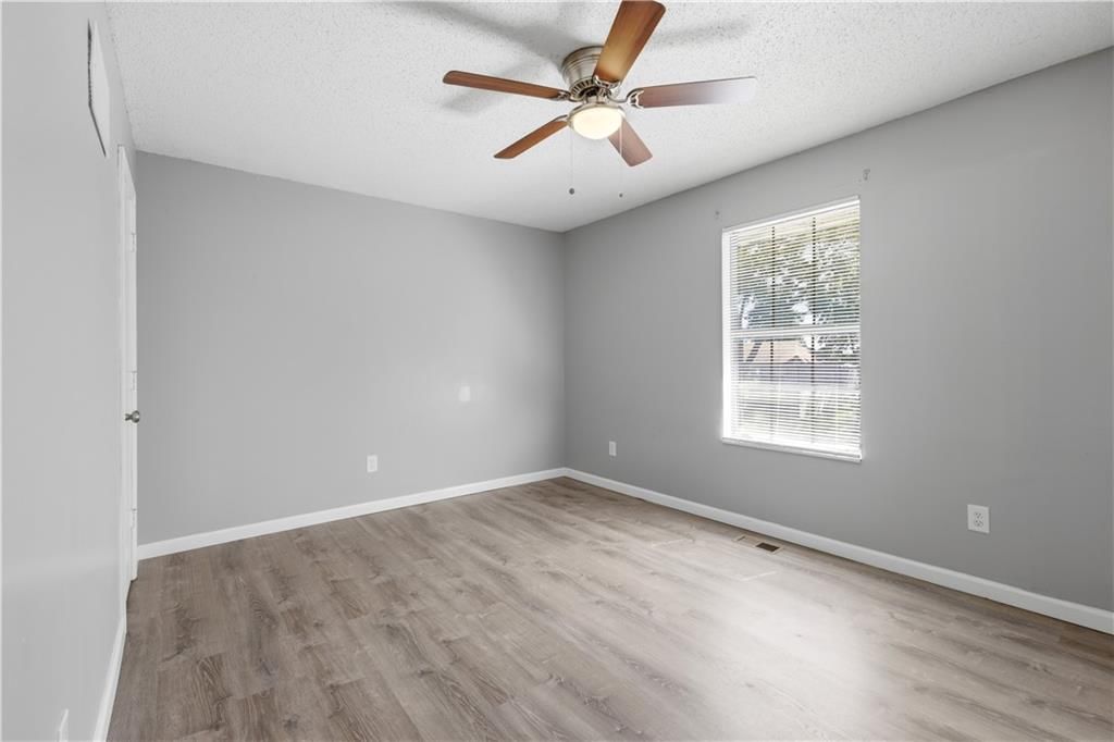 732 N Mohican Drive — photo 11