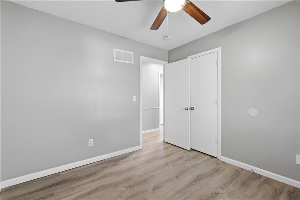 732 N Mohican Drive — photo 15