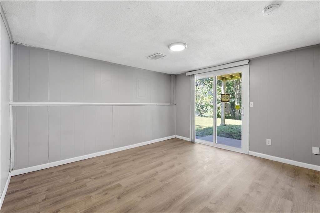 732 N Mohican Drive — photo 18