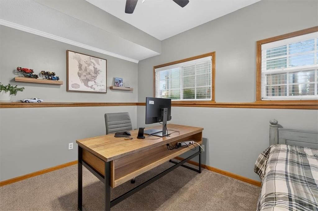 108 NE Gaslight Lane — photo 39