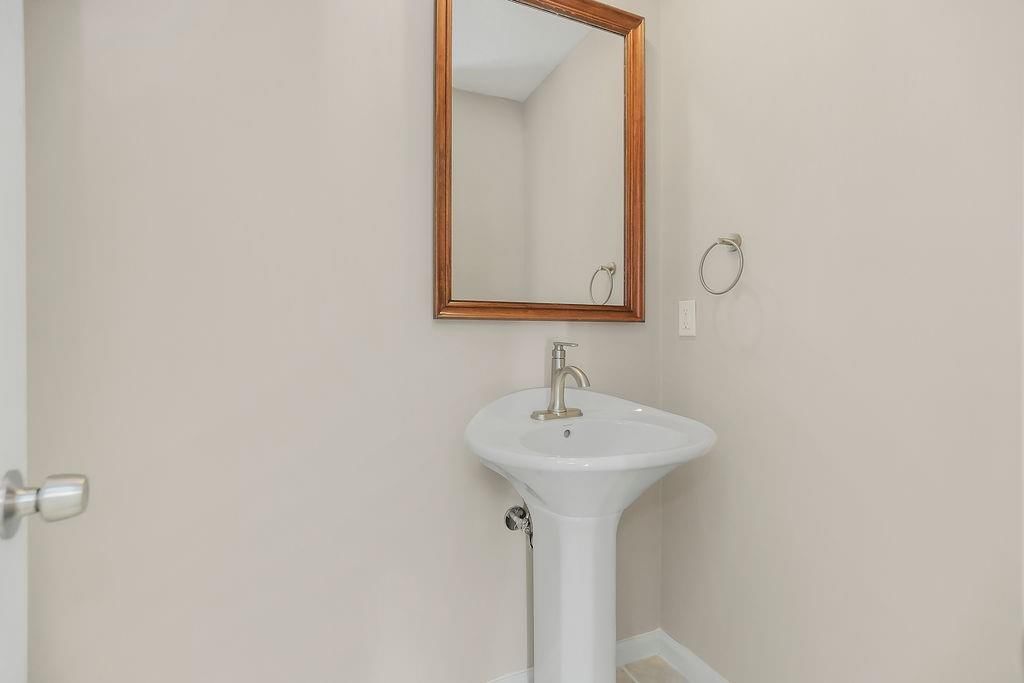 2016 E Sleepy Hollow Drive — photo 19