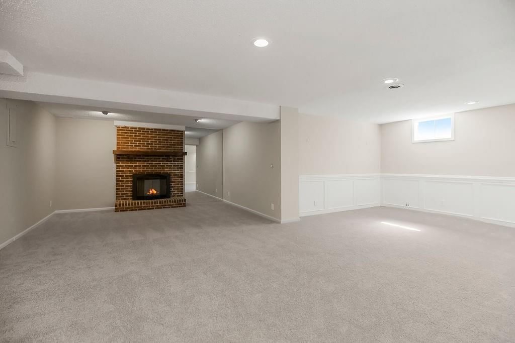 2016 E Sleepy Hollow Drive — photo 24