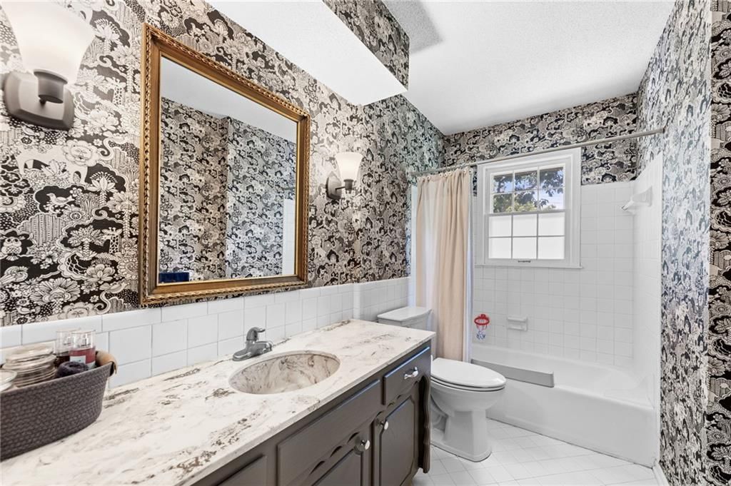 10112 W 65th Street — photo 22