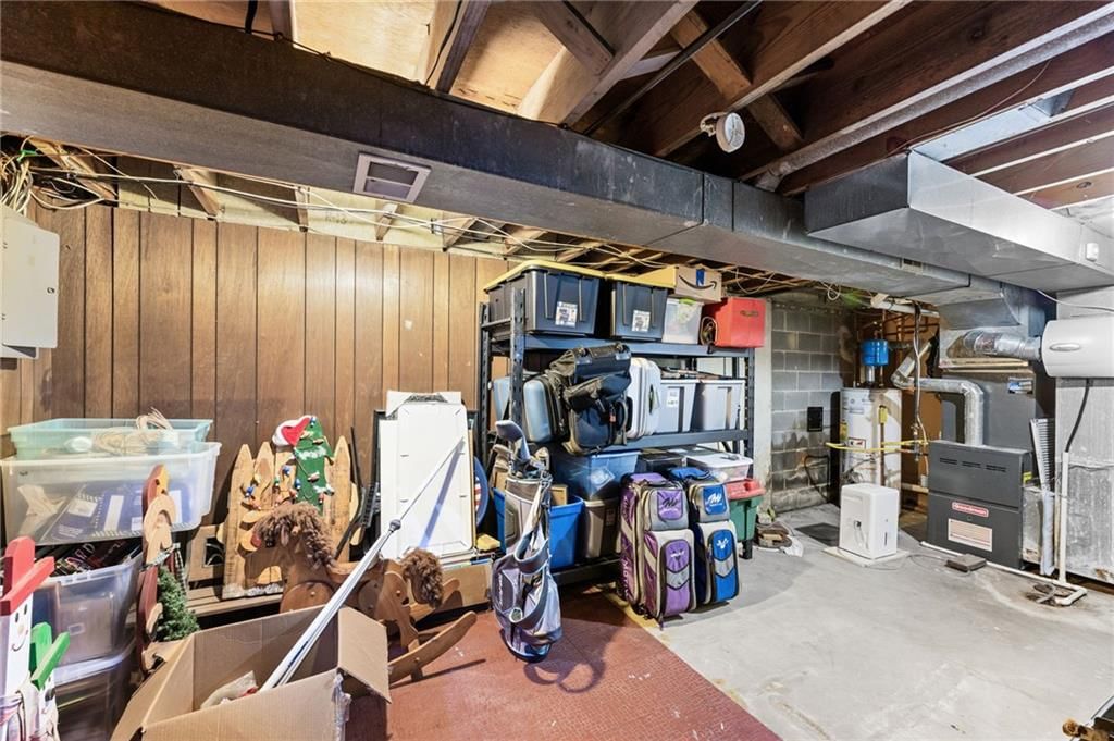 10112 W 65th Street — photo 33