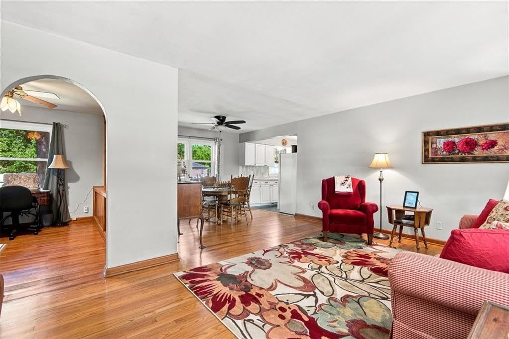 805 S Brentwood Street — photo 8