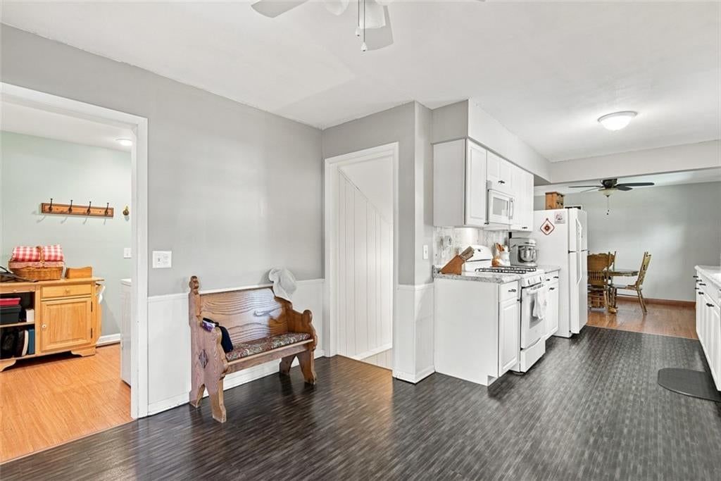 805 S Brentwood Street — photo 14
