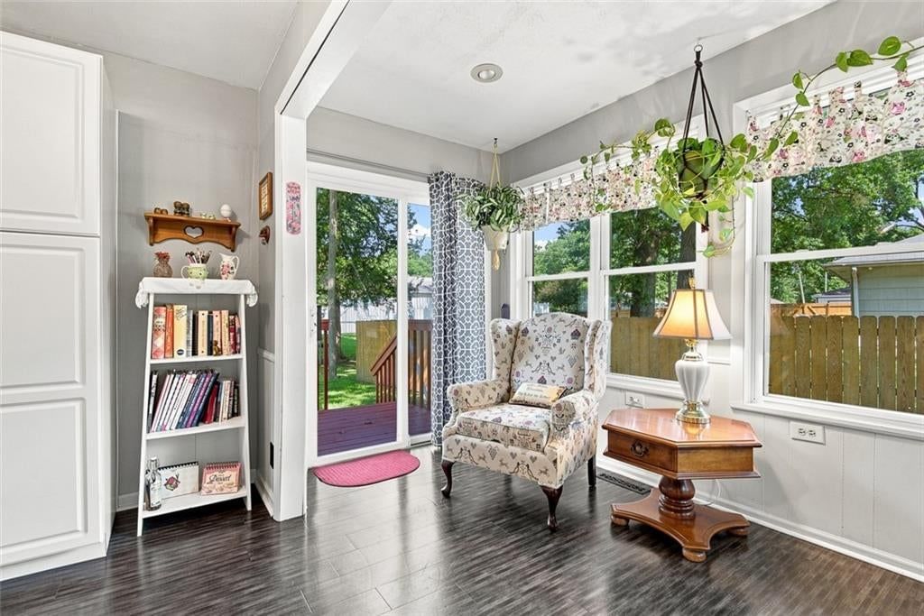 805 S Brentwood Street — photo 15