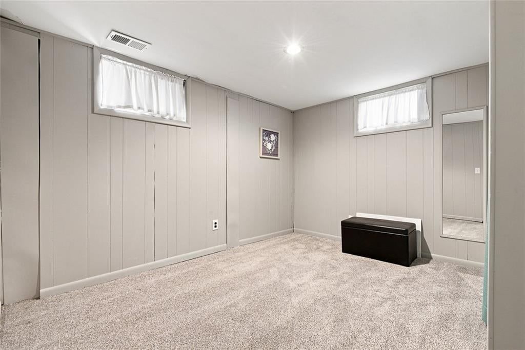 805 S Brentwood Street — photo 27