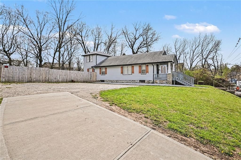 4927 Woodland Avenue — photo 20